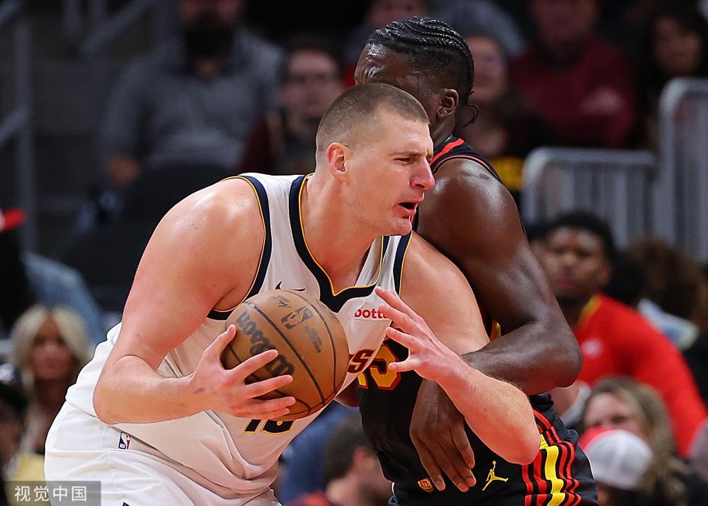 常规赛中 常规赛中