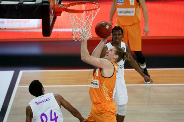 相信会有更 相信会有更